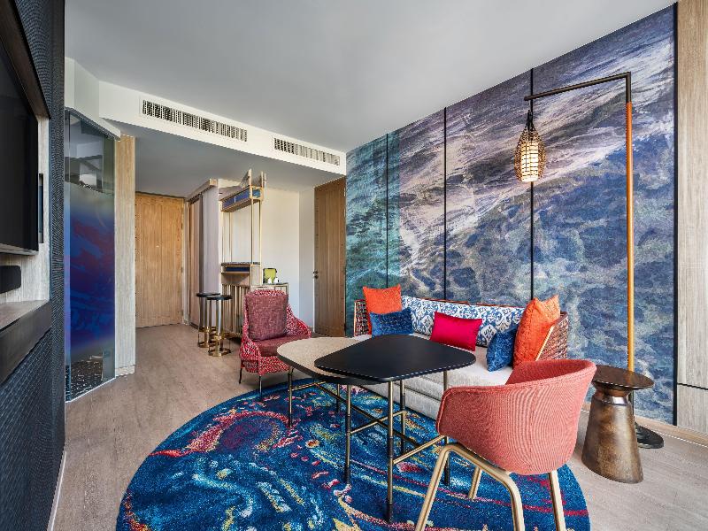 Hotel Indigo Phuket Patong image
