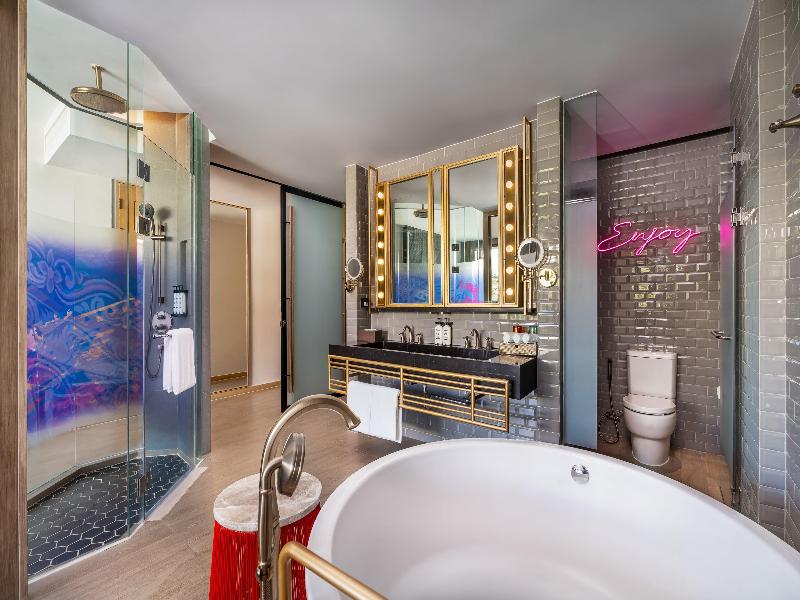 Hotel Indigo Phuket Patong image
