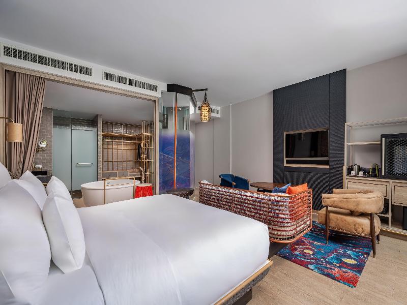 Hotel Indigo Phuket Patong image