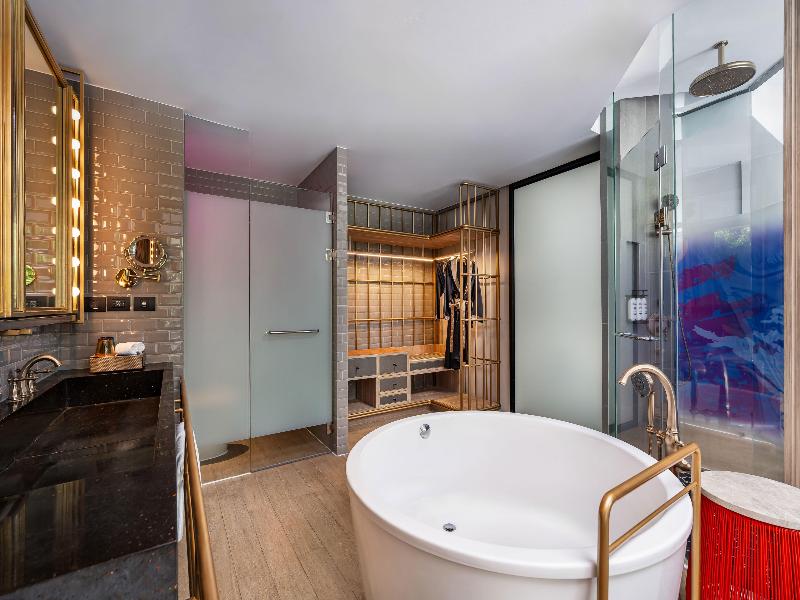 Hotel Indigo Phuket Patong image