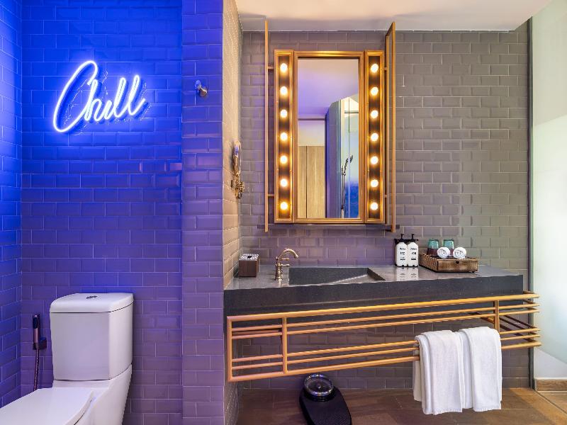 Hotel Indigo Phuket Patong image