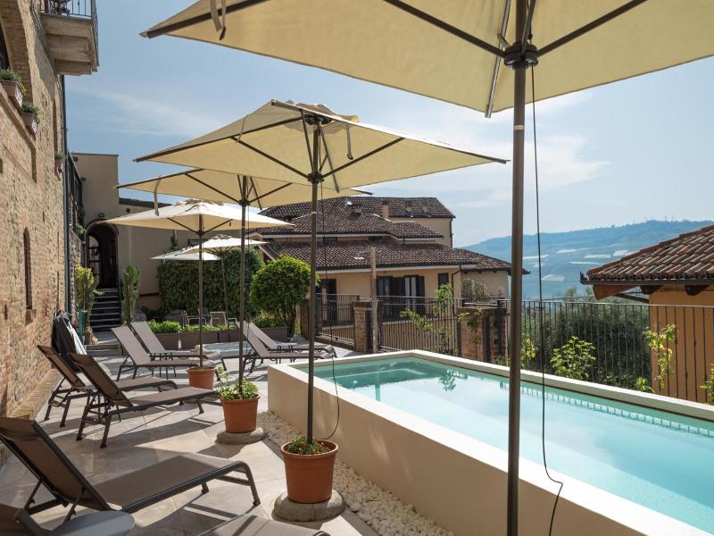 Le Torri Hotel image