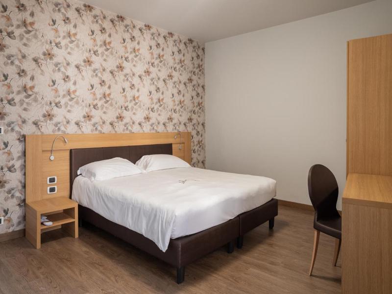 Le Torri Hotel image