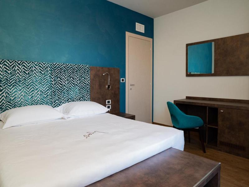 Le Torri Hotel image