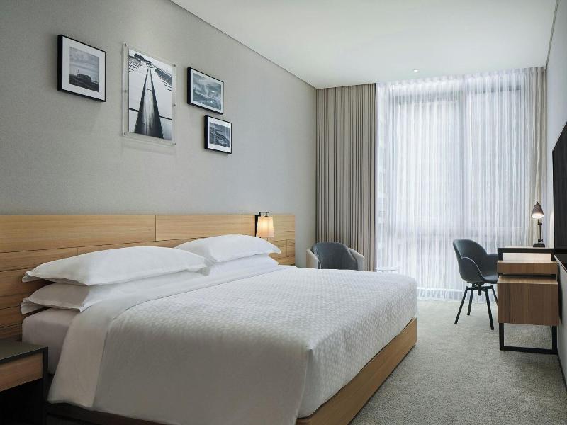 Four Points By Sheraton Linkou image
