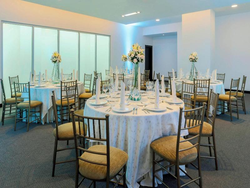 Four Points By Sheraton Cuenca image