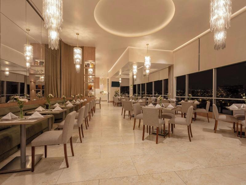 Four Points By Sheraton Cuenca image