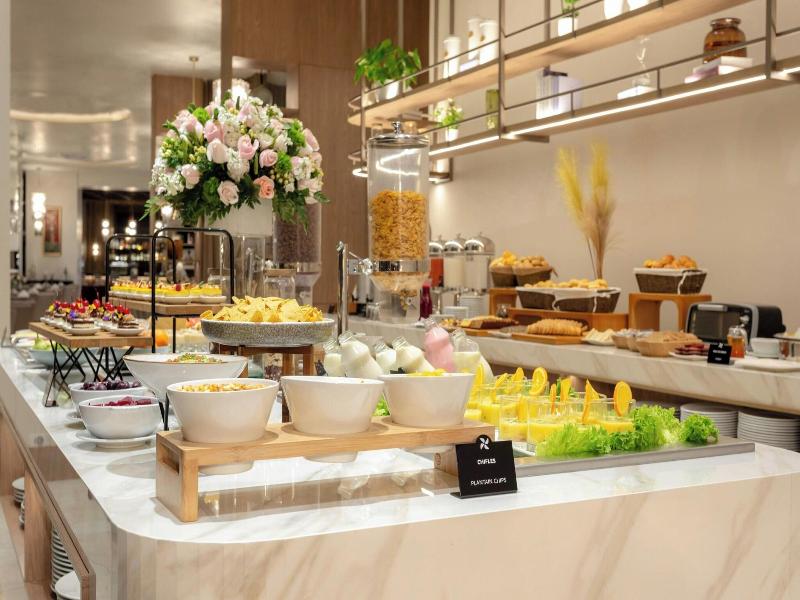 Four Points By Sheraton Cuenca image