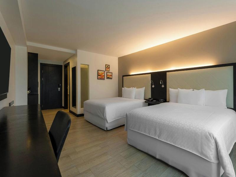 Four Points By Sheraton Cuenca image