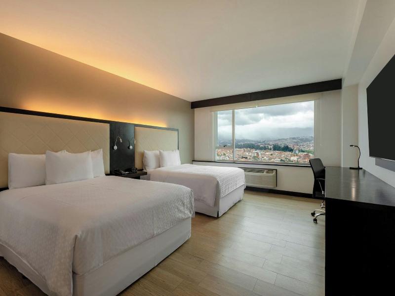 Four Points By Sheraton Cuenca image