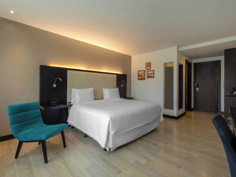 Four Points By Sheraton Cuenca image