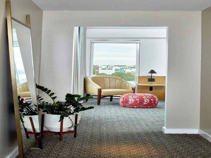 The Sarasota Modern, A Tribute Portfolio Hotel image