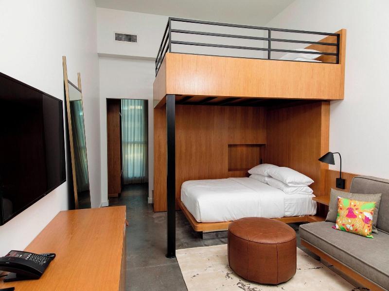 The Sarasota Modern, A Tribute Portfolio Hotel image