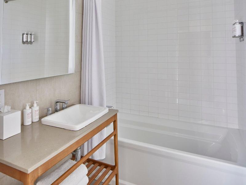 The Sarasota Modern, A Tribute Portfolio Hotel image