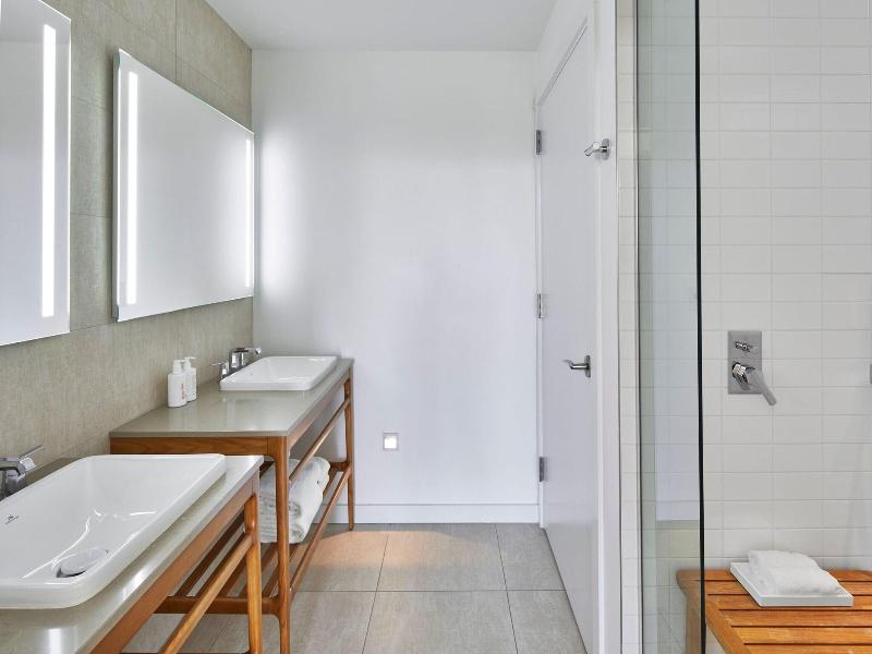 The Sarasota Modern, A Tribute Portfolio Hotel image
