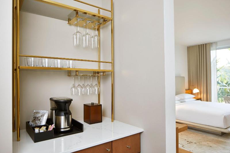 Stay in style at The Sarasota Modern, A Tribute Portfolio Hotel