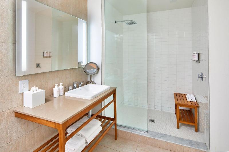 Stay in style at The Sarasota Modern, A Tribute Portfolio Hotel