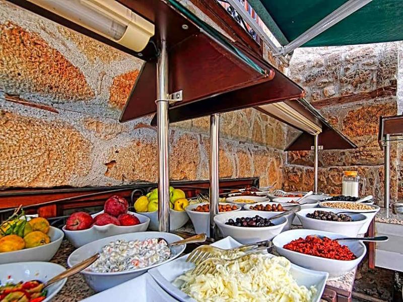 La Paloma Hotel image