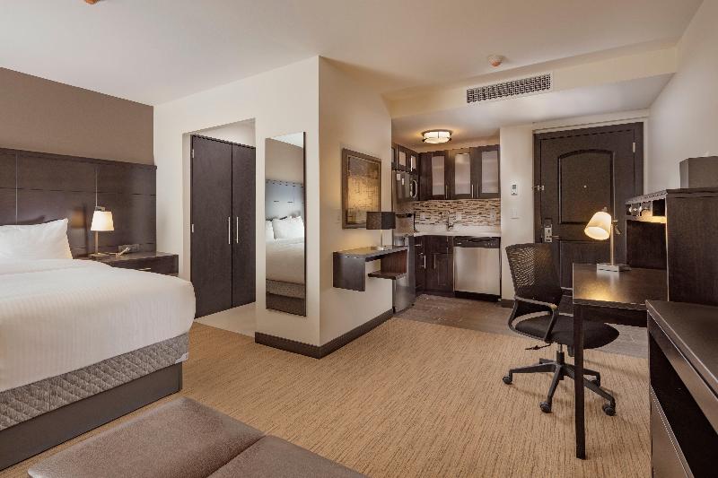 Staybridge Suites Saltillo image
