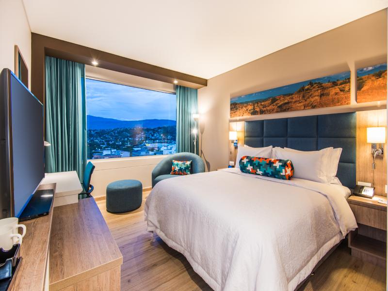 Hampton Inn by Hilton Cucuta image