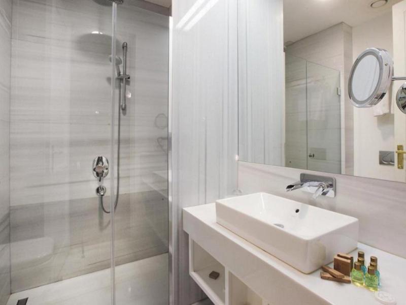 Lina Hotel Taksim Pera image