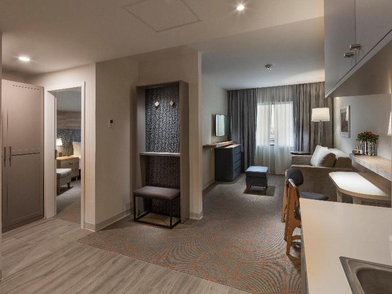 Holiday Inn & Suites Aguascalientes image