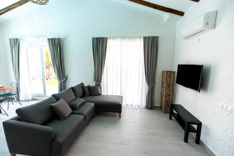 Z Exclusive Hotel & Villas image