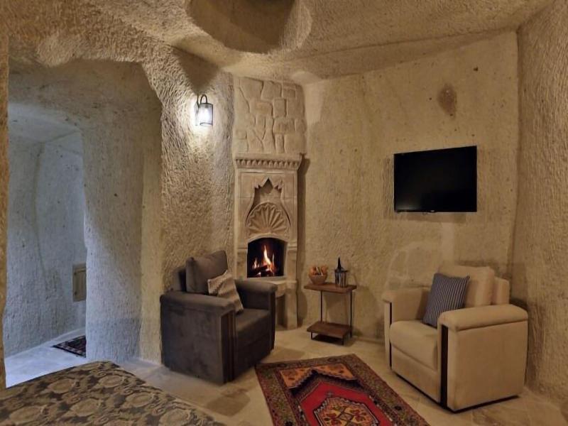 Nox Cave Hotel image