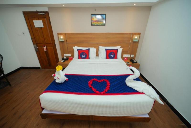 Zip by Spree Hotels Mangala International image