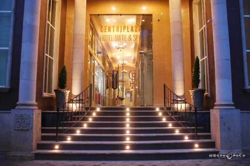 Centriplaza Hotel Suite & Spa — photo 4