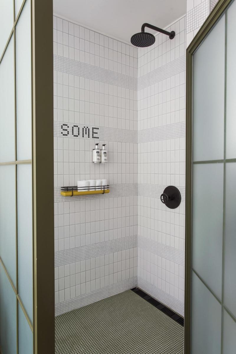 Moxy Nyc Chelsea image