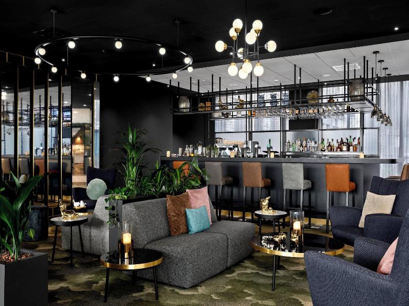 Renaissance Amsterdam Schiphol Airport Hotel image