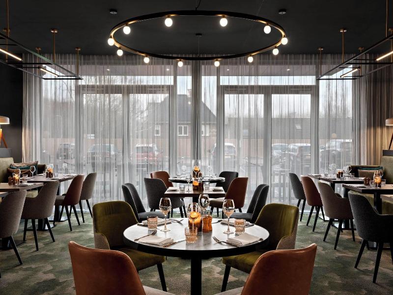 Renaissance Amsterdam Schiphol Airport Hotel image