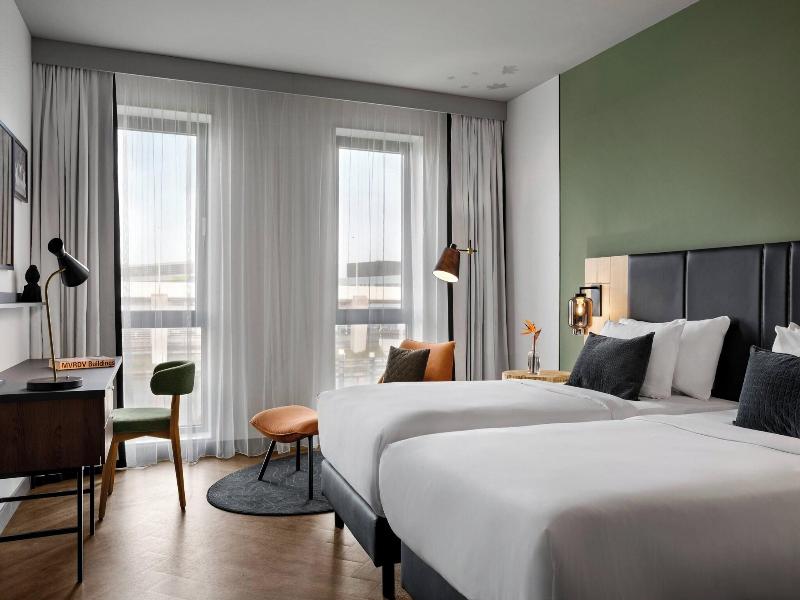 Renaissance Amsterdam Schiphol Airport Hotel image