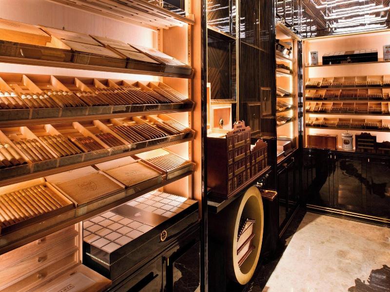 The Wellesley Knightsbridge, A Luxury Collection H image