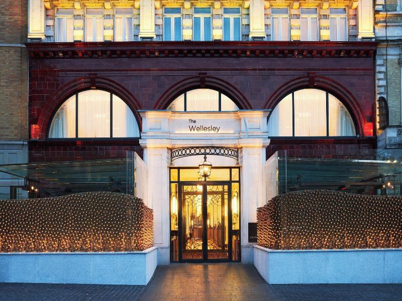 The Wellesley Knightsbridge, A Luxury Collection H image