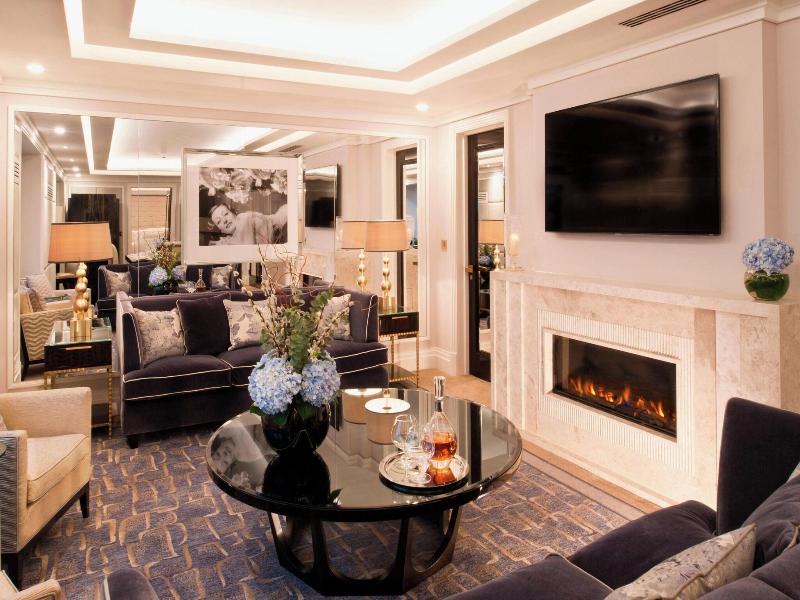 The Wellesley Knightsbridge, A Luxury Collection H image