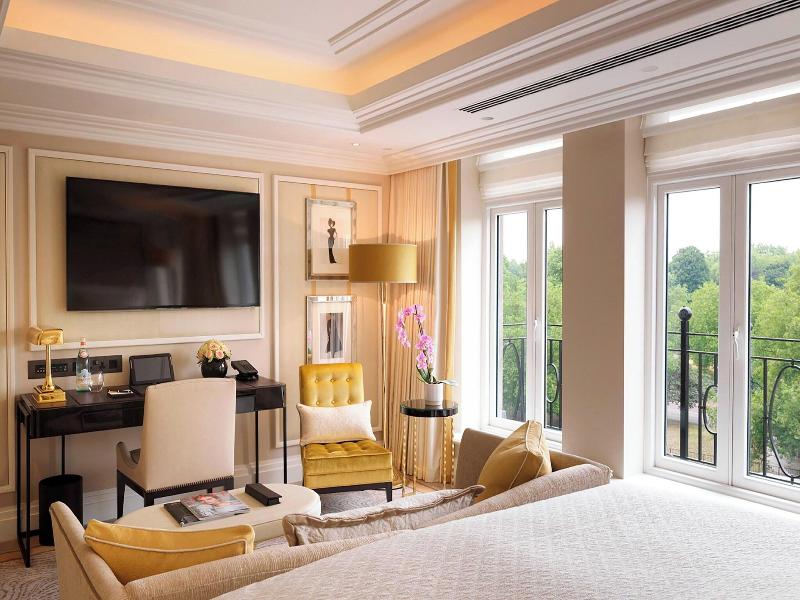 The Wellesley Knightsbridge, A Luxury Collection H image