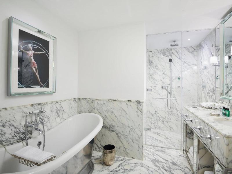 The Wellesley Knightsbridge, A Luxury Collection H image