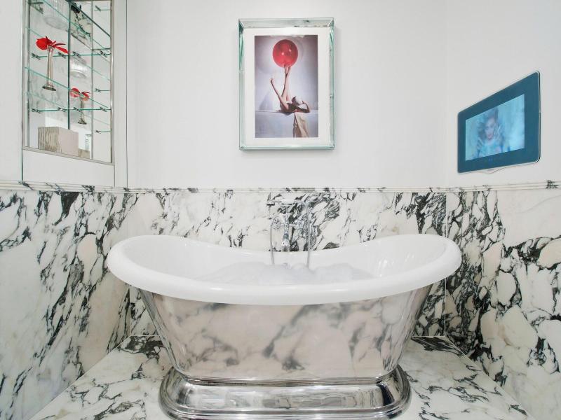 The Wellesley Knightsbridge, A Luxury Collection H image
