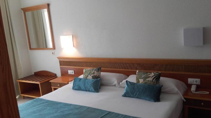 Gara Suites Golf & Spa image