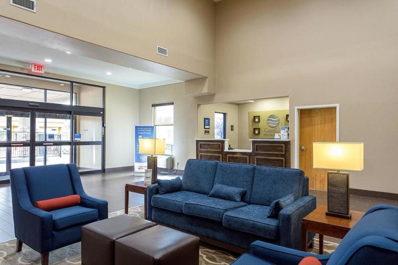 Comfort Inn & Suites Airport Baton Rouge