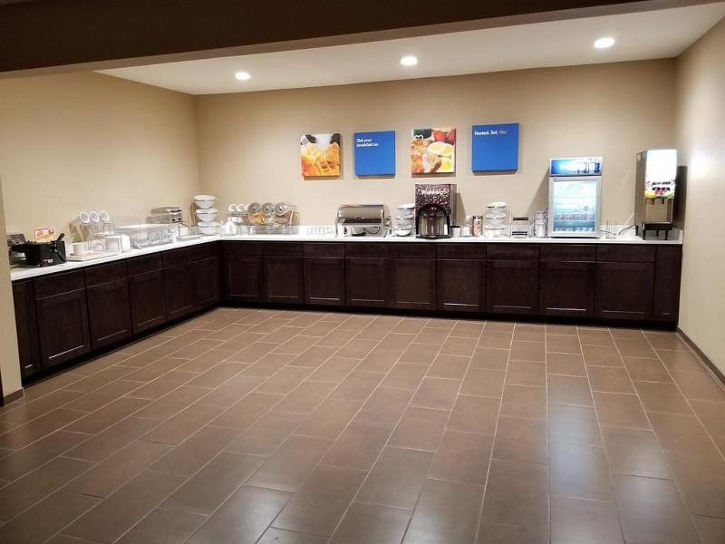 Comfort Inn & Suites Airport Baton Rouge