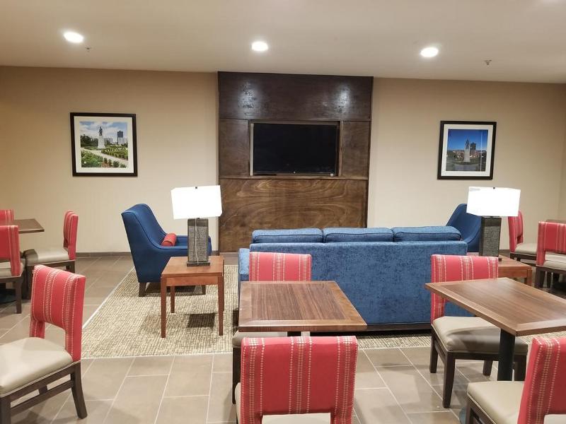 Comfort Inn & Suites Airport Baton Rouge