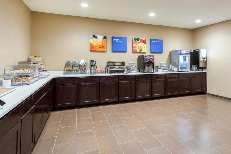 Comfort Inn & Suites Airport Baton Rouge