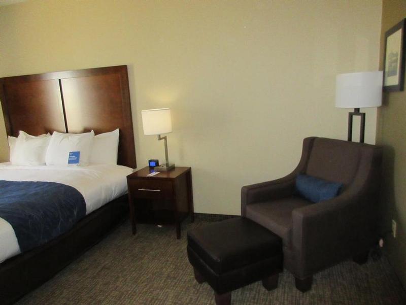 Comfort Inn & Suites Airport Baton Rouge