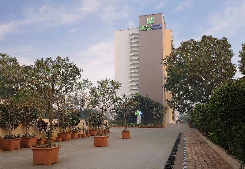 Holiday Inn Express Pune Hinjewadi