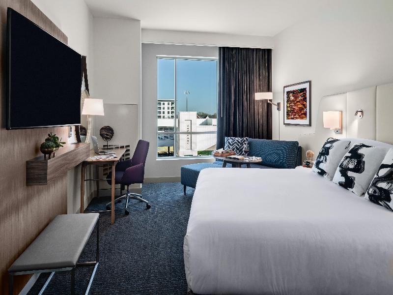 Crowne Plaza North Augusta image
