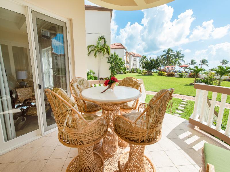 Grand Caribe Belize image