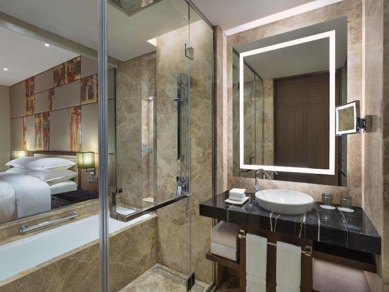 Sheraton Grand Bengaluru Whitefield image